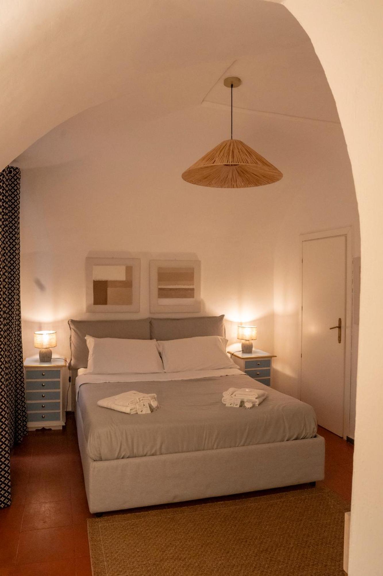 Arco Del Calidarium - Pantheon Apartment Rome Exterior photo